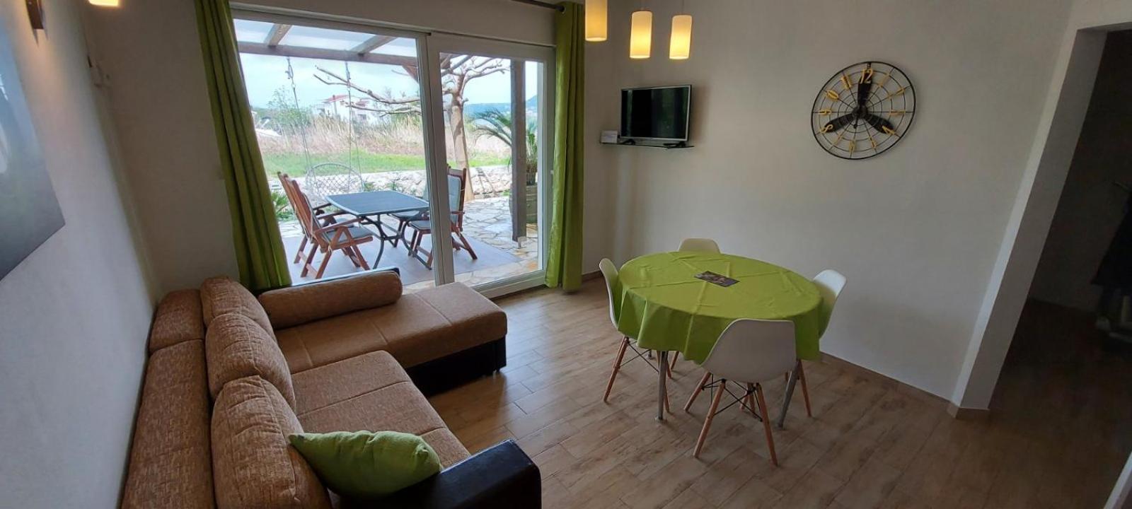 Apartments Batistic Supetarska Draga Esterno foto